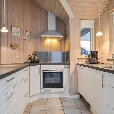 Feriehus In With 4 Bedrooms, Sauna And Wifi