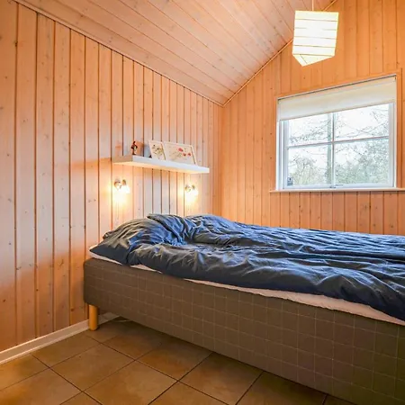 Feriehus In With 4 Bedrooms, Sauna And Wifi